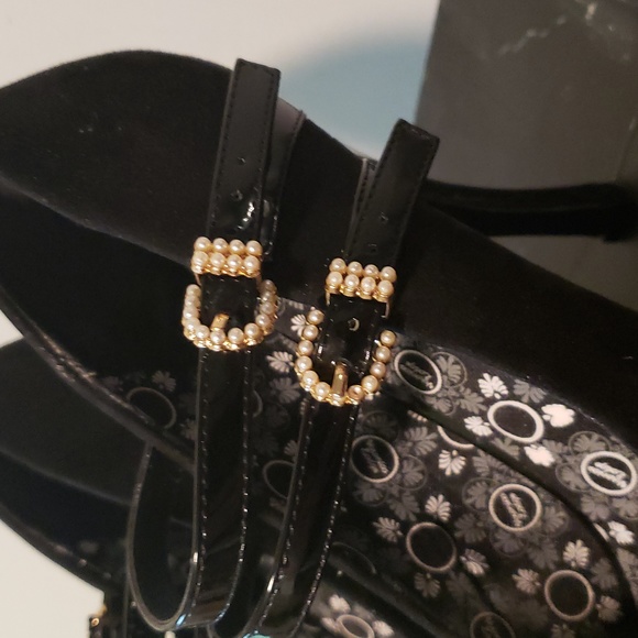 RARE FIND Riverdale Veronica Pearl Buckle Mary Jane Heels Hot Topic Exclusive 10 - Picture 3 of 5